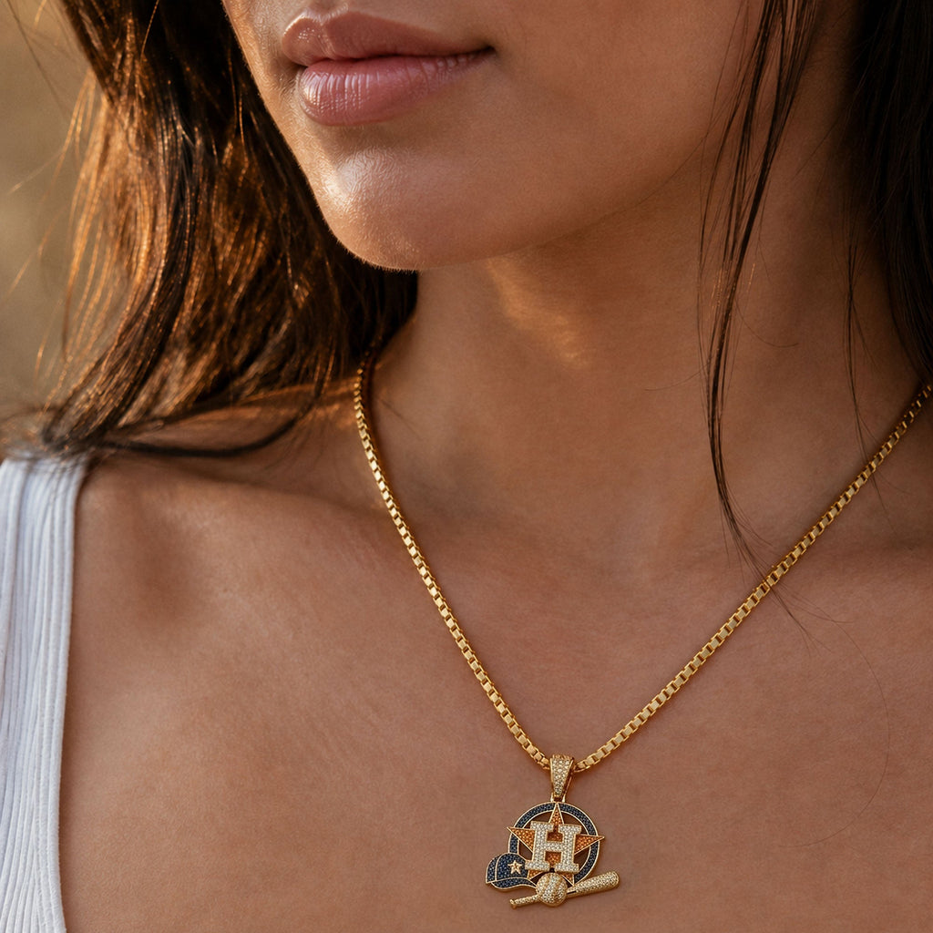 HTA Solid Gold Chain with Diamond Pendant BMD